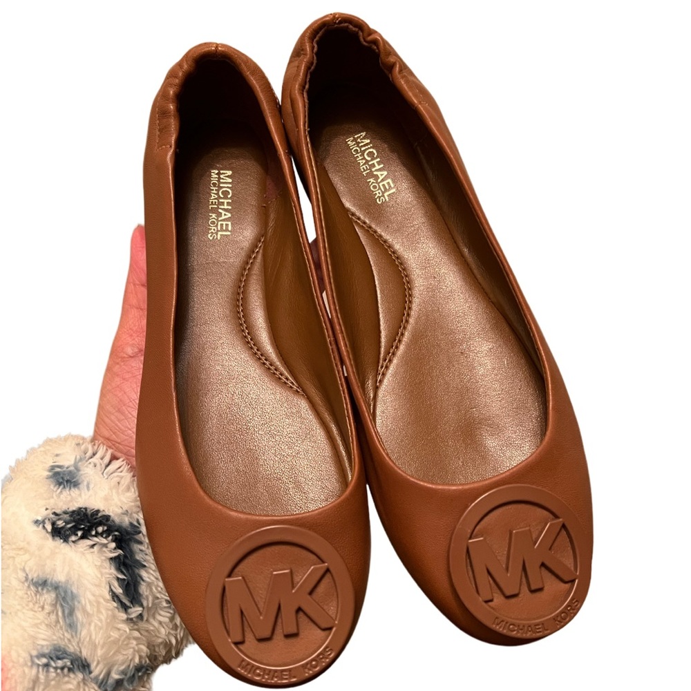 Michael Kors MK Lindsay Logo Leather Ballet Flats